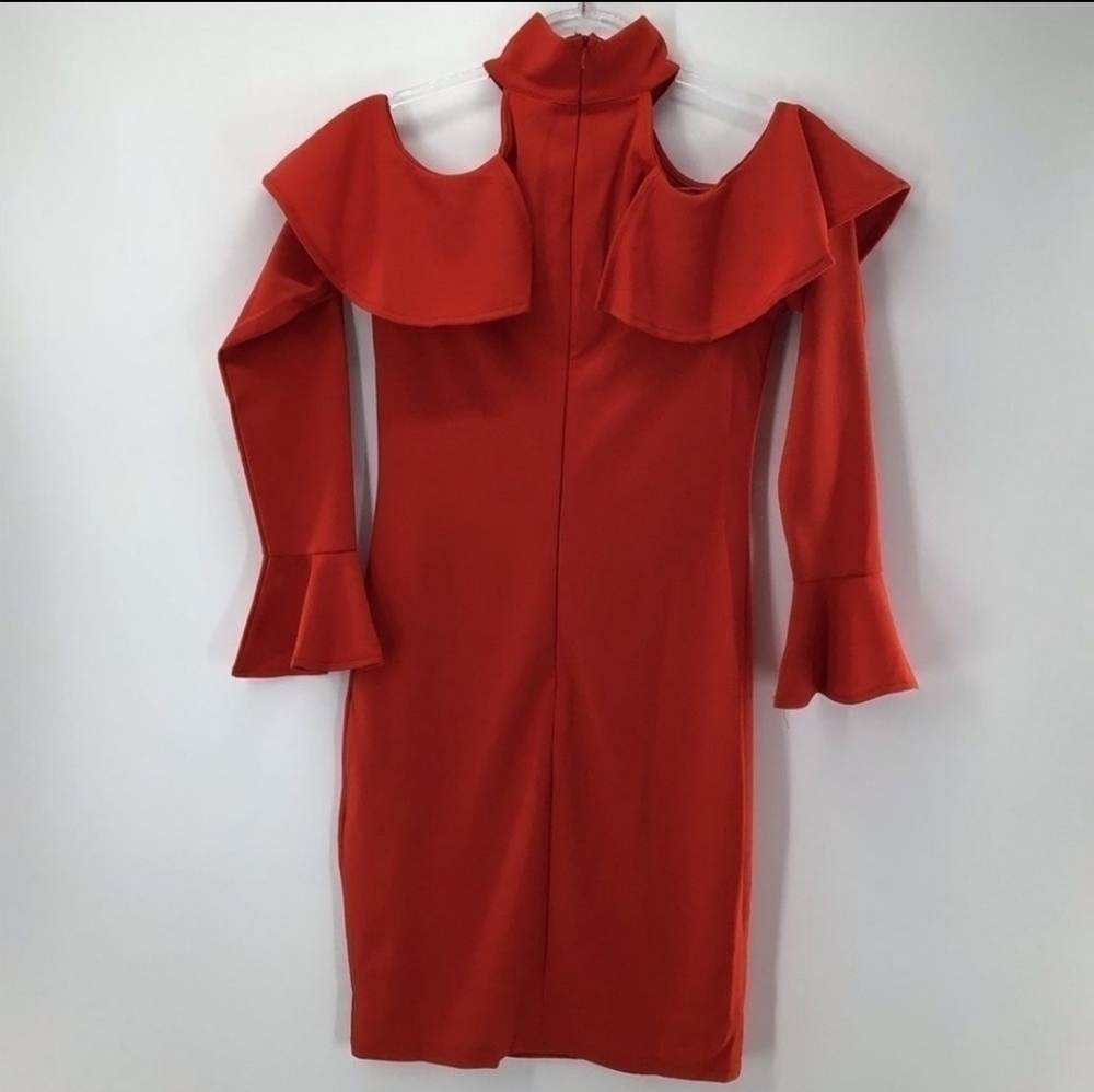 Selfie Leslie Red Cold Shoulder Choker Ruffle Sleeve Dress New With Tag Medium - Picture 4 of 6
